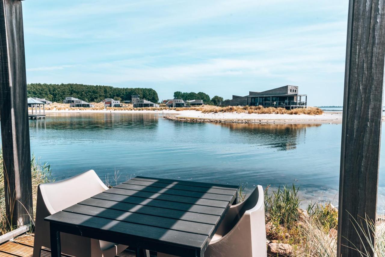 Oasis Punt-West Hotel & Beach Resort アウドルプ エクステリア 写真