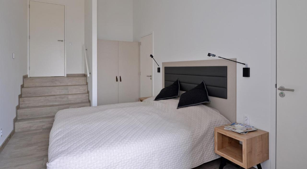 Oasis Punt-West Hotel & Beach Resort アウドルプ エクステリア 写真
