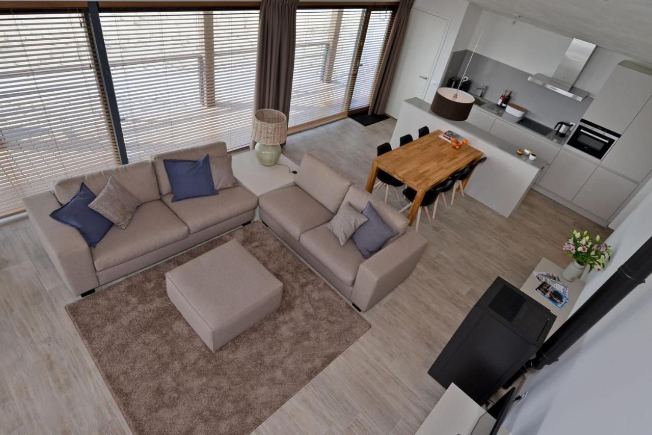 Oasis Punt-West Hotel & Beach Resort アウドルプ エクステリア 写真