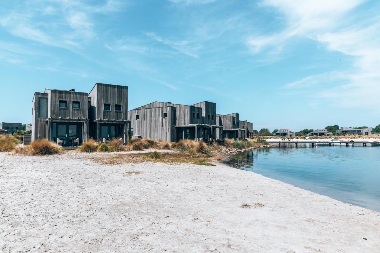 Oasis Punt-West Hotel & Beach Resort アウドルプ エクステリア 写真